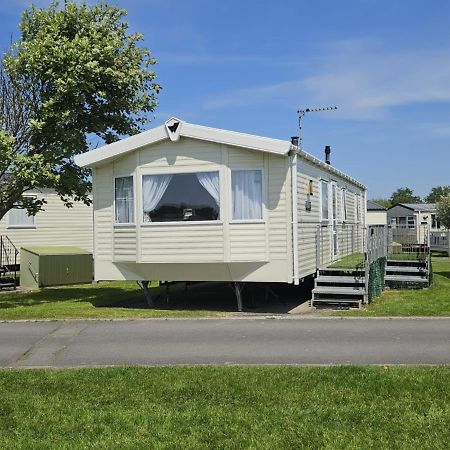 6 Berth On John Fowlers Villa Berrow Exterior photo